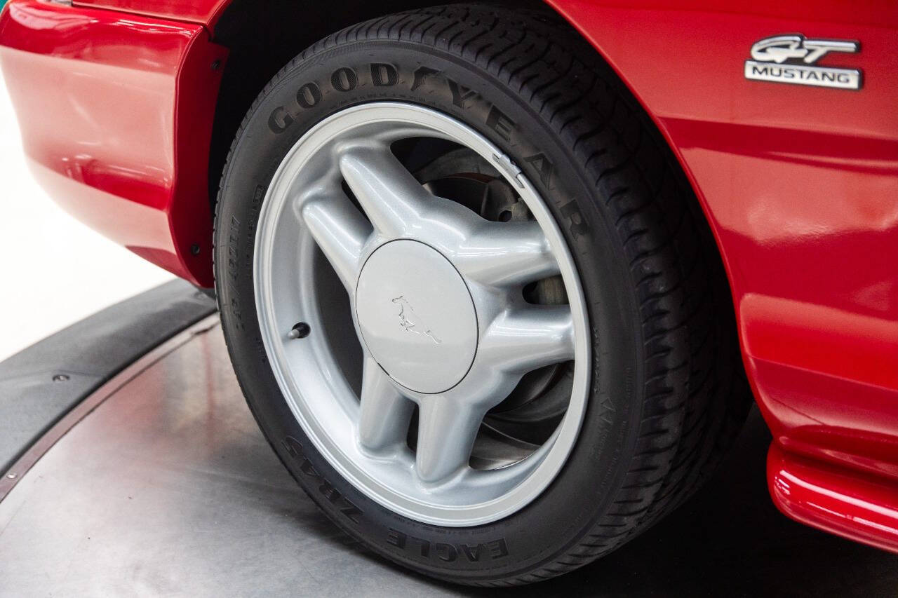 1994 Ford Mustang 53