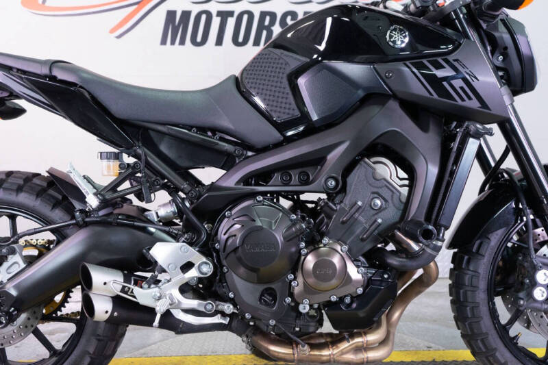 2016 Yamaha FZ-09