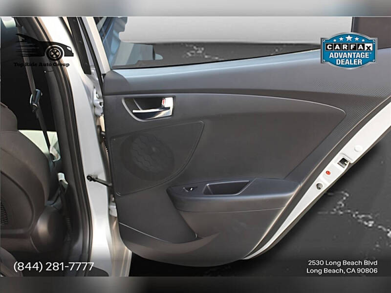 2017 Hyundai Veloster