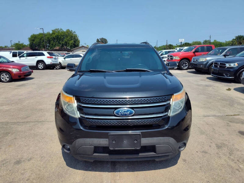 2013 Ford Explorer Limited's photo
