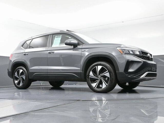2024 Volkswagen Taos SE 4Motion