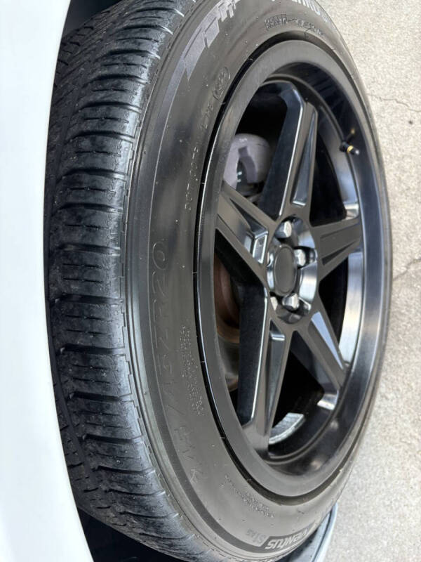 2019 Chrysler 300 S