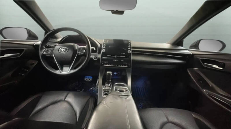 2019 Toyota Avalon XSE