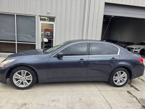 2011 Infiniti G25 Sedan Journey