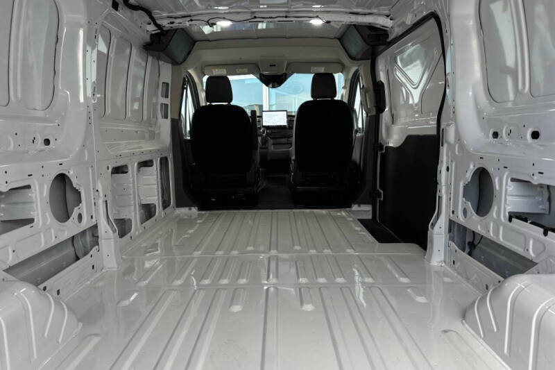 2025 Ford Transit
