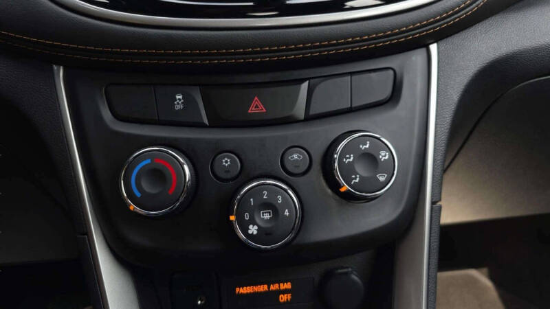 2022 Chevrolet Trax LS