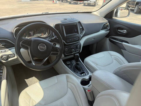 2021 Jeep Cherokee Latitude Lux