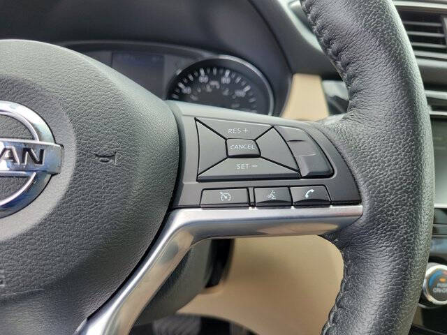 2020 Nissan Rogue SV