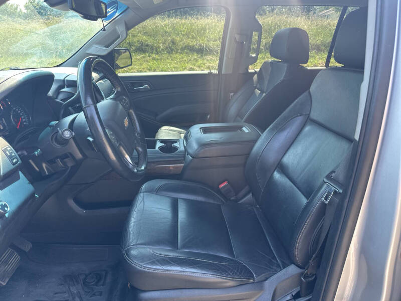 2019 Chevrolet Suburban LT