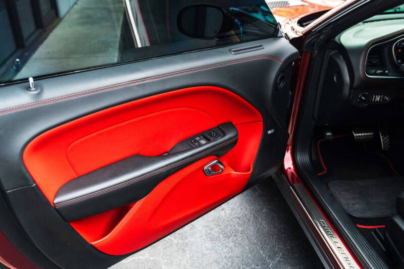 2020 Dodge Challenger