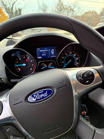 2015 Ford Escape SE