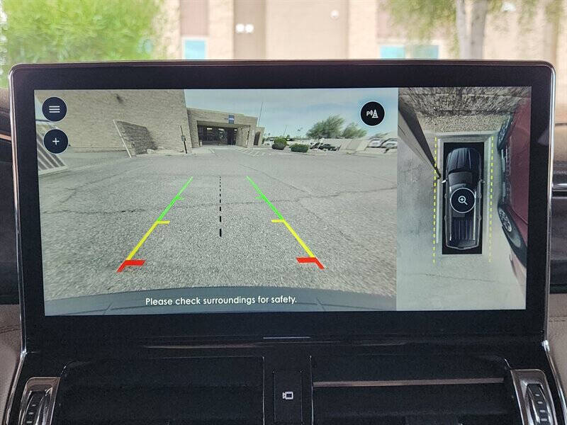 2023 Lincoln Navigator Standard