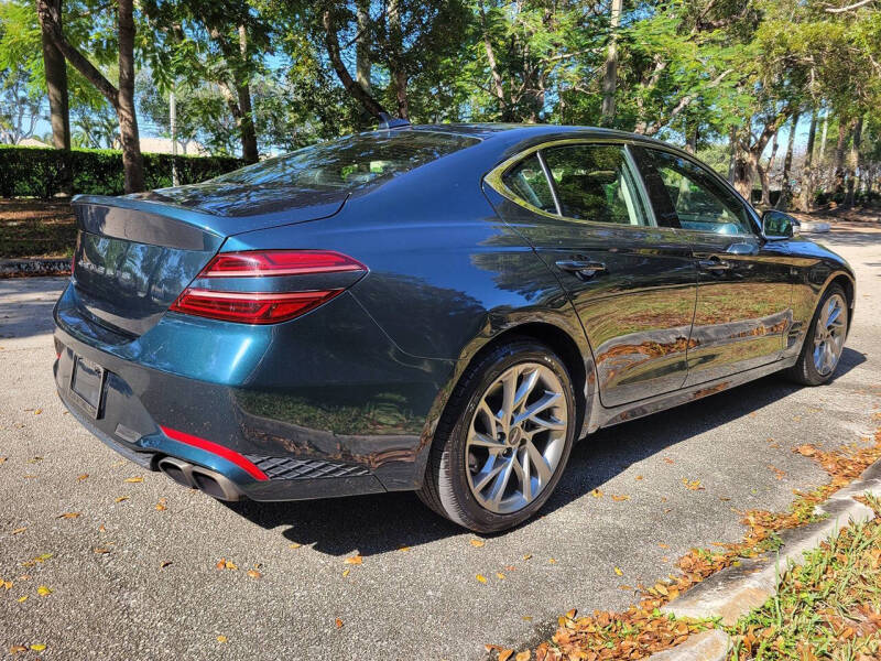 2022 Genesis G70 2.0T