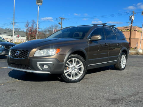 2016 Volvo XC70 for sale at MAGIC AUTO SALES in Little Ferry NJ
