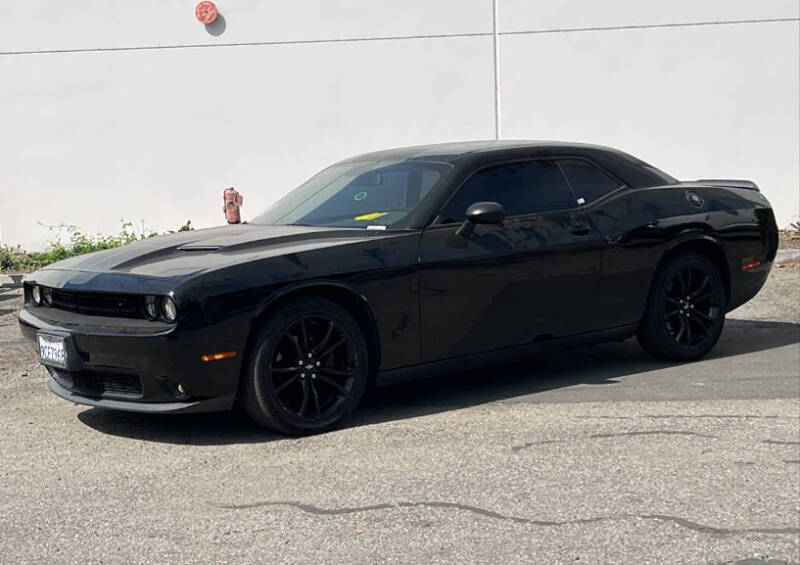 2017 Dodge Challenger SXT