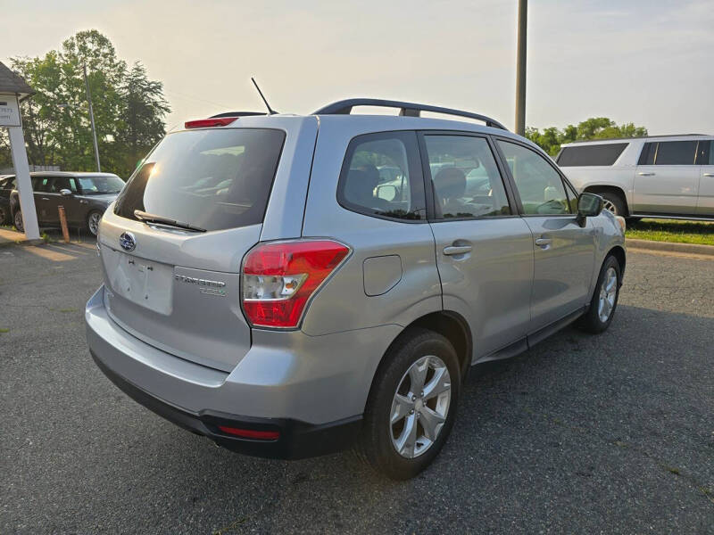 2015 Subaru Forester 2.5i