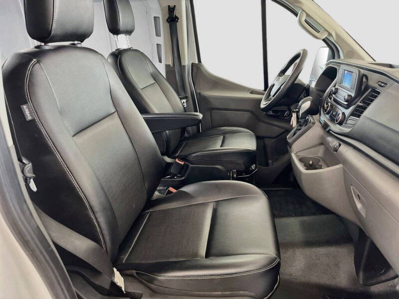 2025 Ford Transit