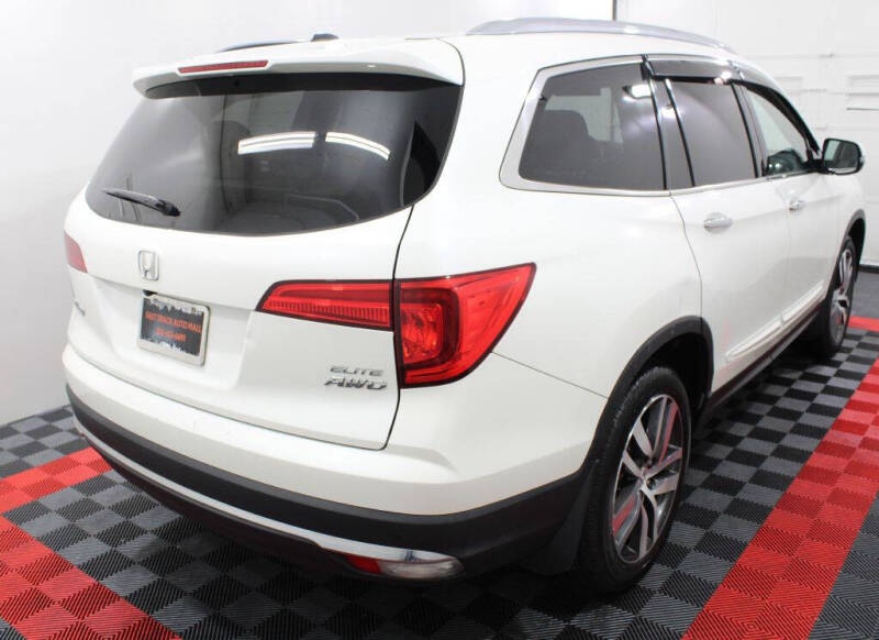 2017 Honda Pilot Elite