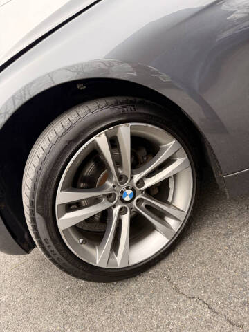 2017 BMW 3 Series 330i xDrive