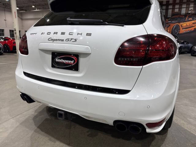2013 Porsche Cayenne GTS