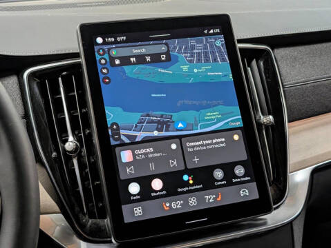 2025 Volvo XC90 B5 Plus Bright Theme 7P