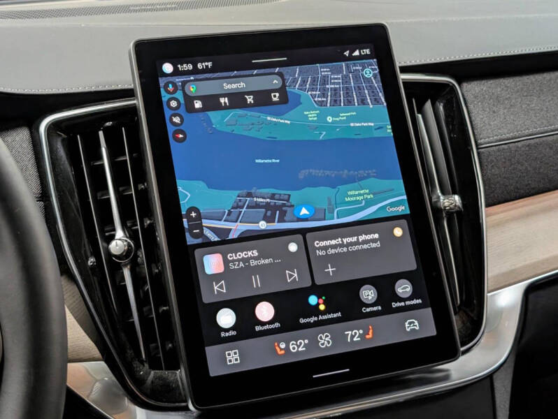 2025 Volvo XC90 B5 Plus Bright Theme 7P