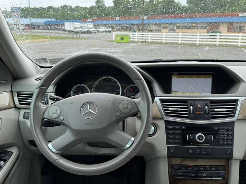 2011 Mercedes-Benz E-Class E 350 BlueTEC Luxury