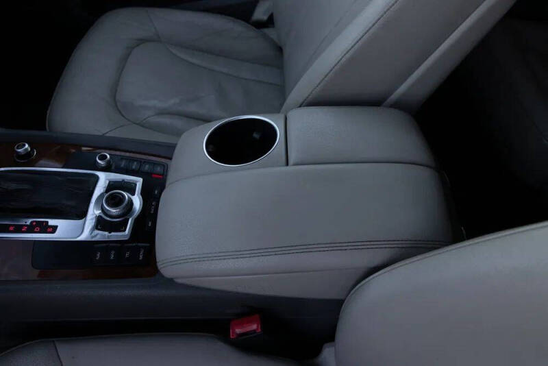 2013 Audi Q7 3.0 quattro TDI Premium Plus