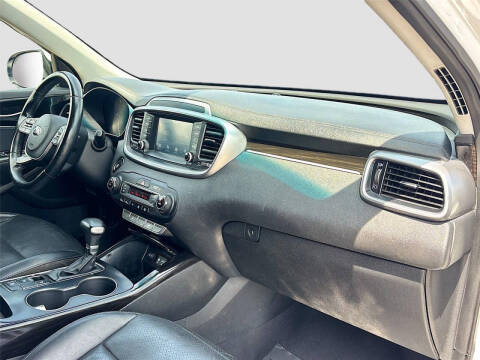 2020 Kia Sorento EX V6