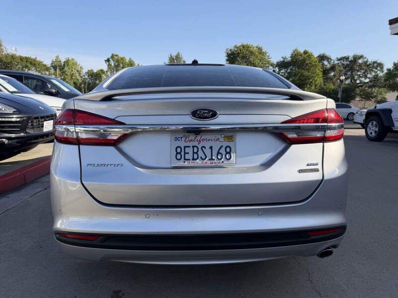 2017 Ford Fusion SE