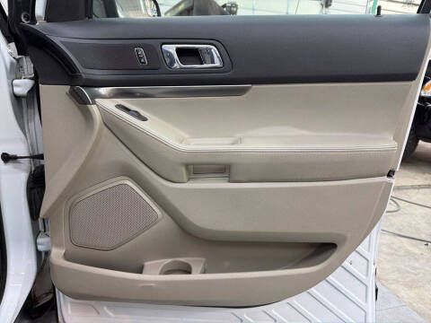 2014 Ford Explorer