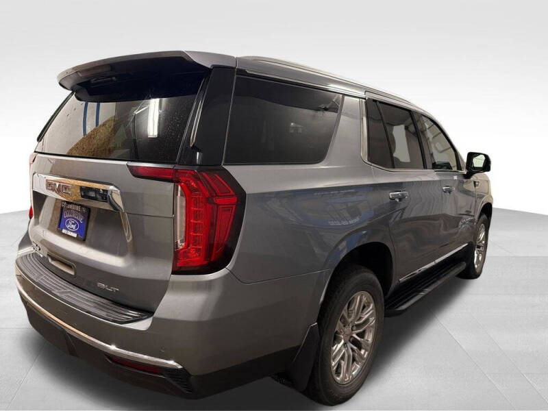 2023 GMC Yukon SLT