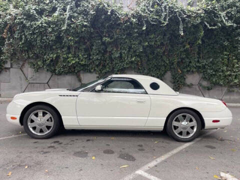 2002 Ford Thunderbird Deluxe