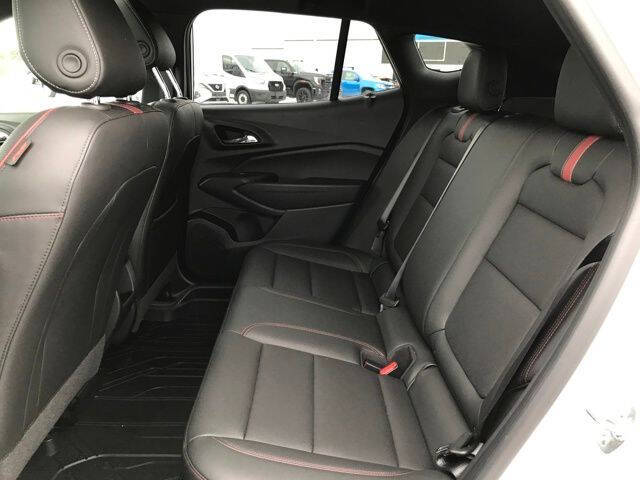 2025 Chevrolet Trax RS