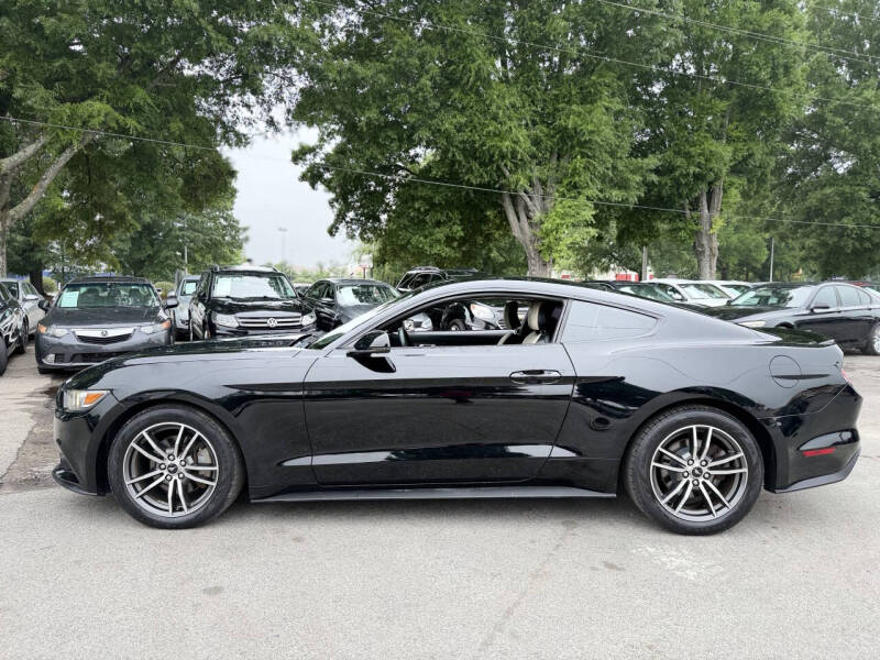 2017 Ford Mustang EcoBoost Premium
