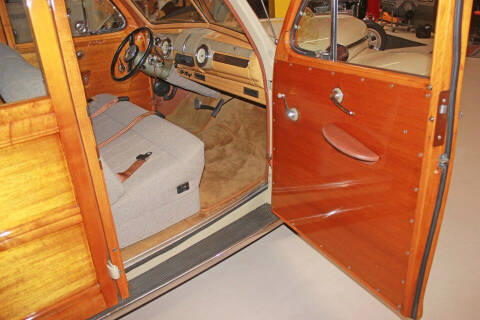 1948 Ford Super Deluxe