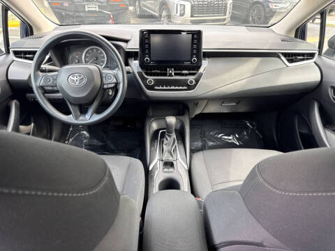 2022 Toyota Corolla LE