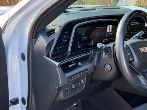 2023 Cadillac Escalade ESV Sport