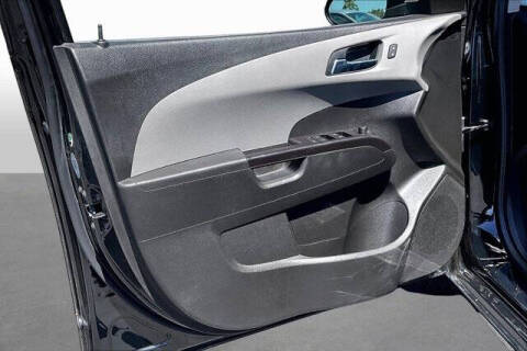 2020 Chevrolet Sonic LT