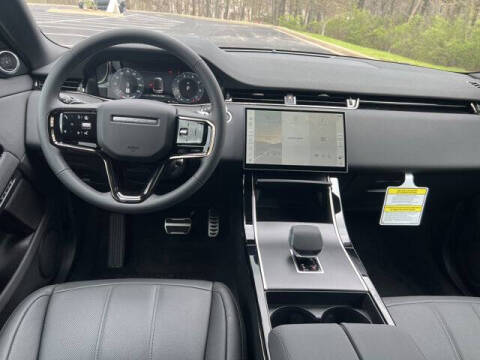 2026 Land Rover Range Rover Evoque P250 Dynamic SE