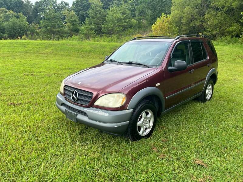 1998 Mercedes-Benz M-Class for sale at Automobile Gurus LLC in Knoxville TN