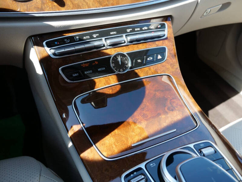 2019 Mercedes-Benz E-Class E 300