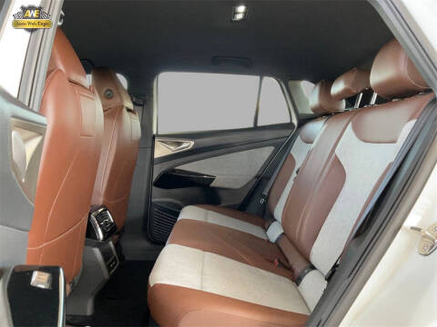 2023 Volkswagen ID.4 Pro