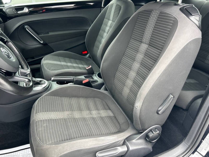 2012 Volkswagen Beetle Black Turbo PZEV