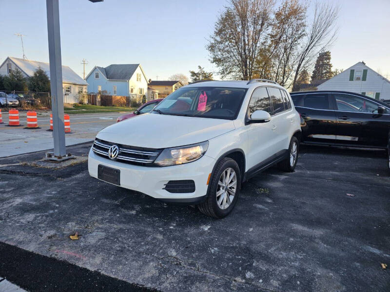 2017 Volkswagen Tiguan Limited Base's photo