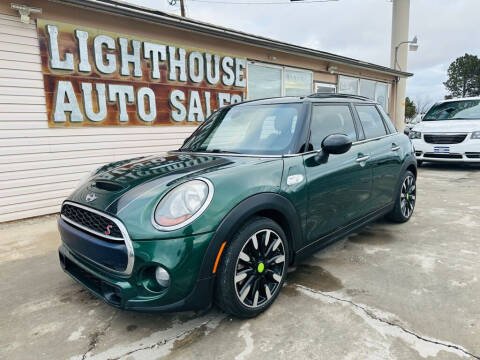 2017 MINI Hardtop 4 Door for sale at Lighthouse Auto Sales LLC in Grand Junction CO