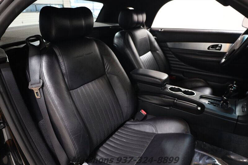 2004 Ford Thunderbird Deluxe