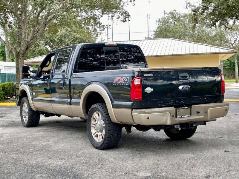 2014 FORD F-250 Pickup - $33,995