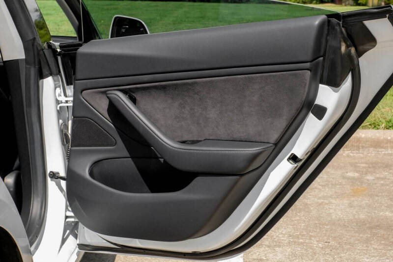 2018 Tesla Model 3 Performance