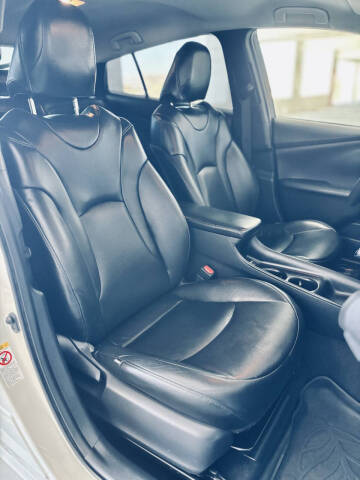 2018 Toyota Prius Two